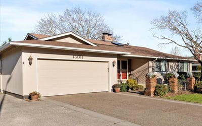 13011 NE Stanton St, Portland, OR