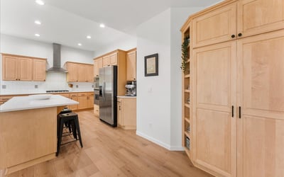 15605 SW Snowy Owl Ln, Beaverton, OR