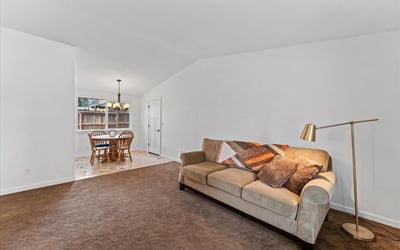 12255 SW 126th Ave, Tigard, OR