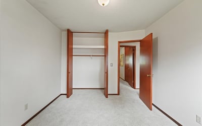 14650 NE Russell Court, Portland, OR