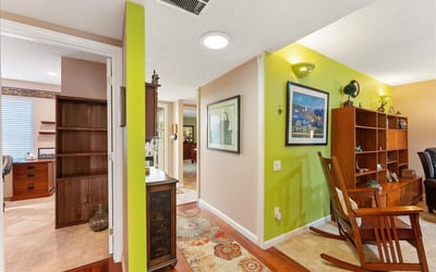 15930 SW Greens Way, Portland, OR