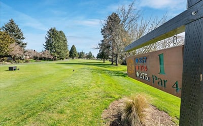 15930 SW Greens Way, Portland, OR