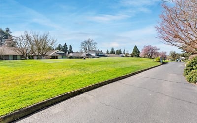 15930 SW Greens Way, Portland, OR