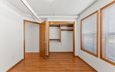 Bedroom #1