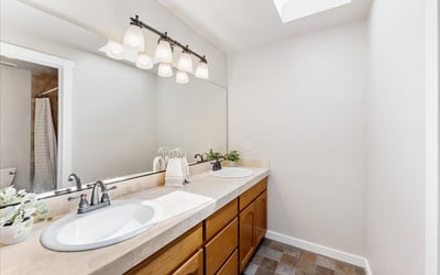 17254 SW 128th Ave, Portland, OR