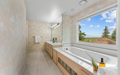 16605 SW Sumac St, Beaverton, OR