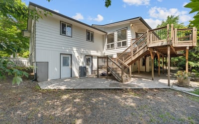 9150 SW Salmon St, Portland, OR