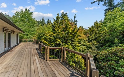 9150 SW Salmon St, Portland, OR