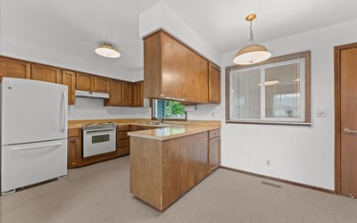 1812 SE 18th Pl, Troutdale, OR