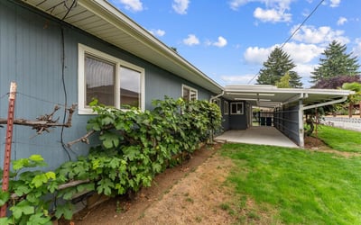 10860 NE Oregon Street, Portland, OR