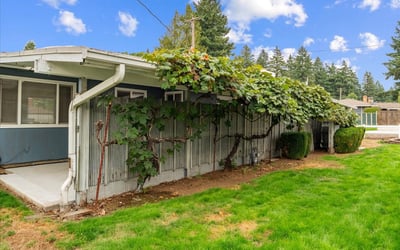 10860 NE Oregon Street, Portland, OR