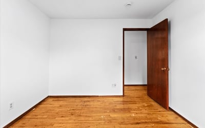 10860 NE Oregon Street, Portland, OR