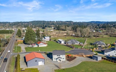 13920 S Lucia Lane, Mulino, OR