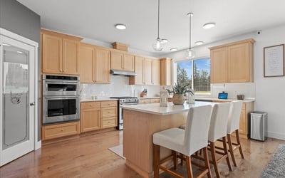 13920 S Lucia Lane, Mulino, OR