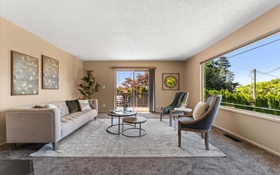 10100 SE Walnut Drive, Happy Valley, OR