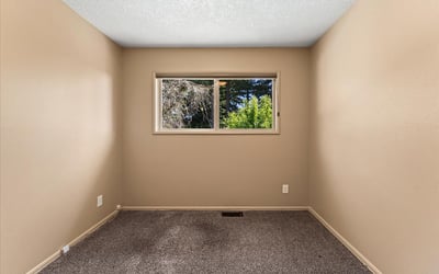 10100 SE Walnut Drive, Happy Valley, OR