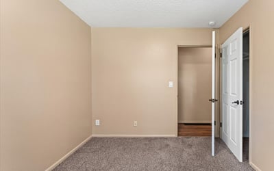 10100 SE Walnut Drive, Happy Valley, OR