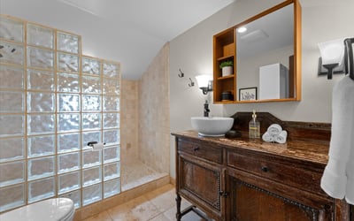 12260 SW Butner Road, Portland, OR