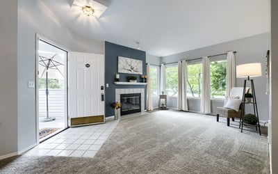 9210 Market Place, F202, Lake Stevens, WA