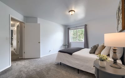 9210 Market Place, F202, Lake Stevens, WA