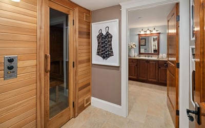 8617 NE 20th Street, Clyde Hill, WA