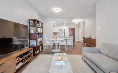 2511 Bloor St W #305, Toronto, ON