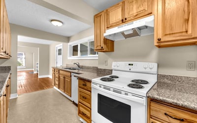 812 Jefferson, Oregon City, OR