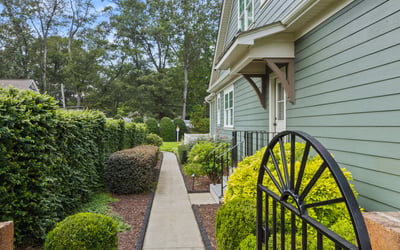 16 Willow Springs Drive, Greenville, SC