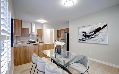 99 Lealinds Rd, Vaughan, ON