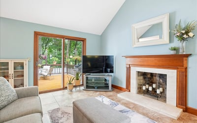 4 Lawson Farm Road, Londonderry, NH