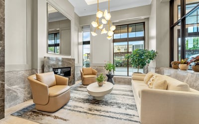 1 strathgowan avenue, Suite 710, Toronto, ON