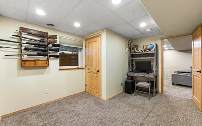 7925 Green Meadow Dr, Helena, MT