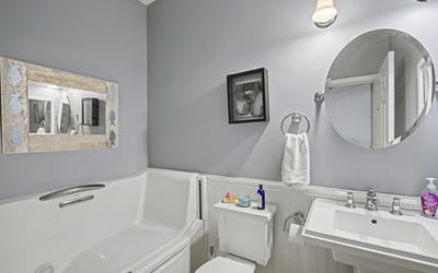 7151 Steeplechase Way, 41, Lansing, MI