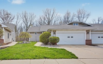 7151 Steeplechase Way, 41, Lansing, MI