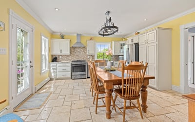 25 Stewarttown Road, Hanton Hills, ON