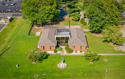 631 N Main St, Kilmarnock, VA