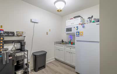 631 N Main St, Kilmarnock, VA
