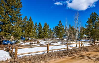 815 Cougar Run, Nederland, CO