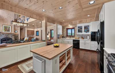 942 Spruce Drive, Lyons, CO
