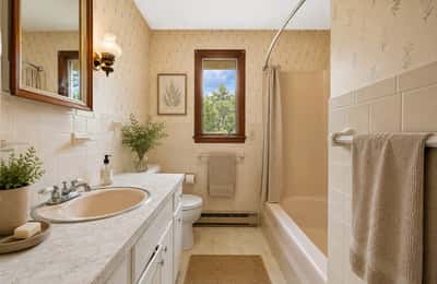 205 Sutton Road, New London, NH