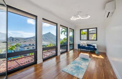 123 Waihili Pl, Honolulu, HI