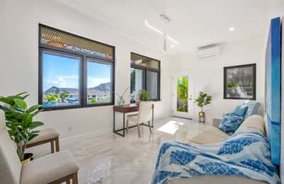 123 Waihili Pl, Honolulu, HI