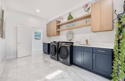 123 Waihili Pl, Honolulu, HI