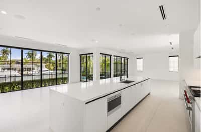 885 ne 76th st, Miami, FL