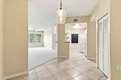 5459 Bentgrass Dr Unit 2-110, Sarasota, FL