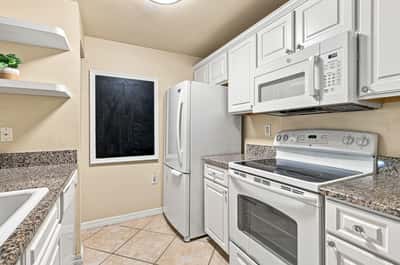 5459 Bentgrass Dr Unit 2-110, Sarasota, FL
