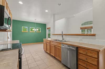 489 Longspur Drive, Brighton, CO