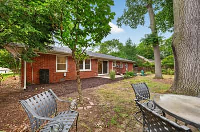 21543 Mahon Drive, Southfield, MI