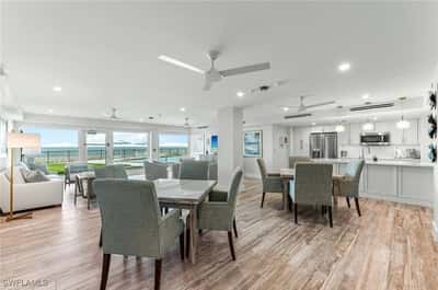 1977 Gulf Shore Blvd, 204, Naples, FL