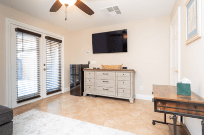 8391 Hollywood Hills, Las Vegas, NV